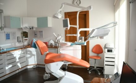 Циркониеви коронки на предни зъби: какво да знаете