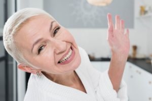 All-on-4 и All-on-6: Постоянни Зъби само за Броени Дни